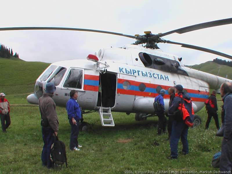 Pic: Helicopter, Karkara