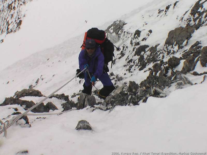 Pic: Paul, Aufstieg ins Highcamp3, Felsstufe am Chapayev Peak