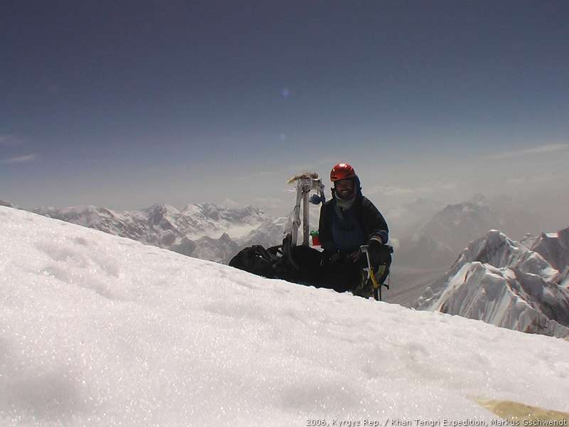 Pic: Markus, Khan Tengri, Tripod 6995m